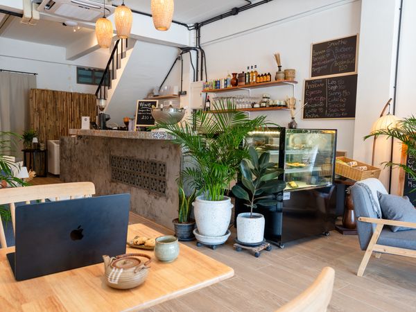 Restaurant table setting with ocean view